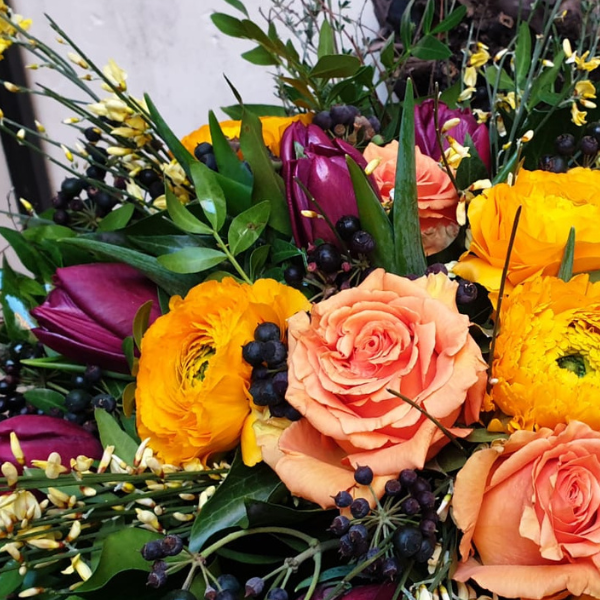 Bouquet rose tulipani ranuncoli